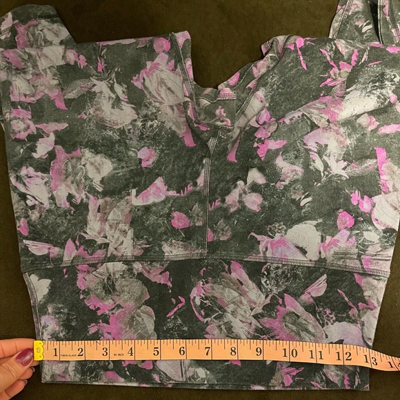 Lululemon align pant II 25” floral shift multi leggings - Picture 8 of 8